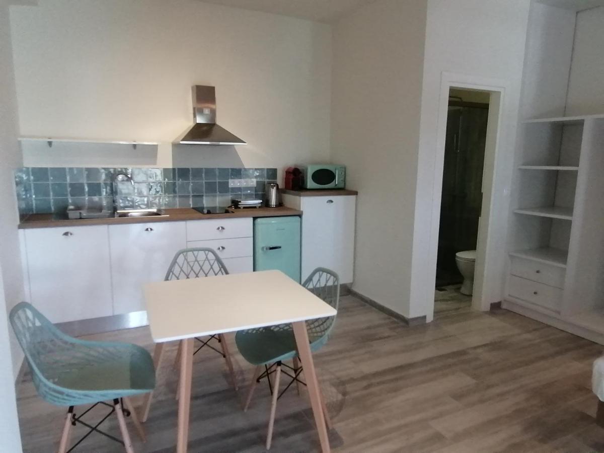 Villa Nena - Studio Suites Kalami  Exteriör bild